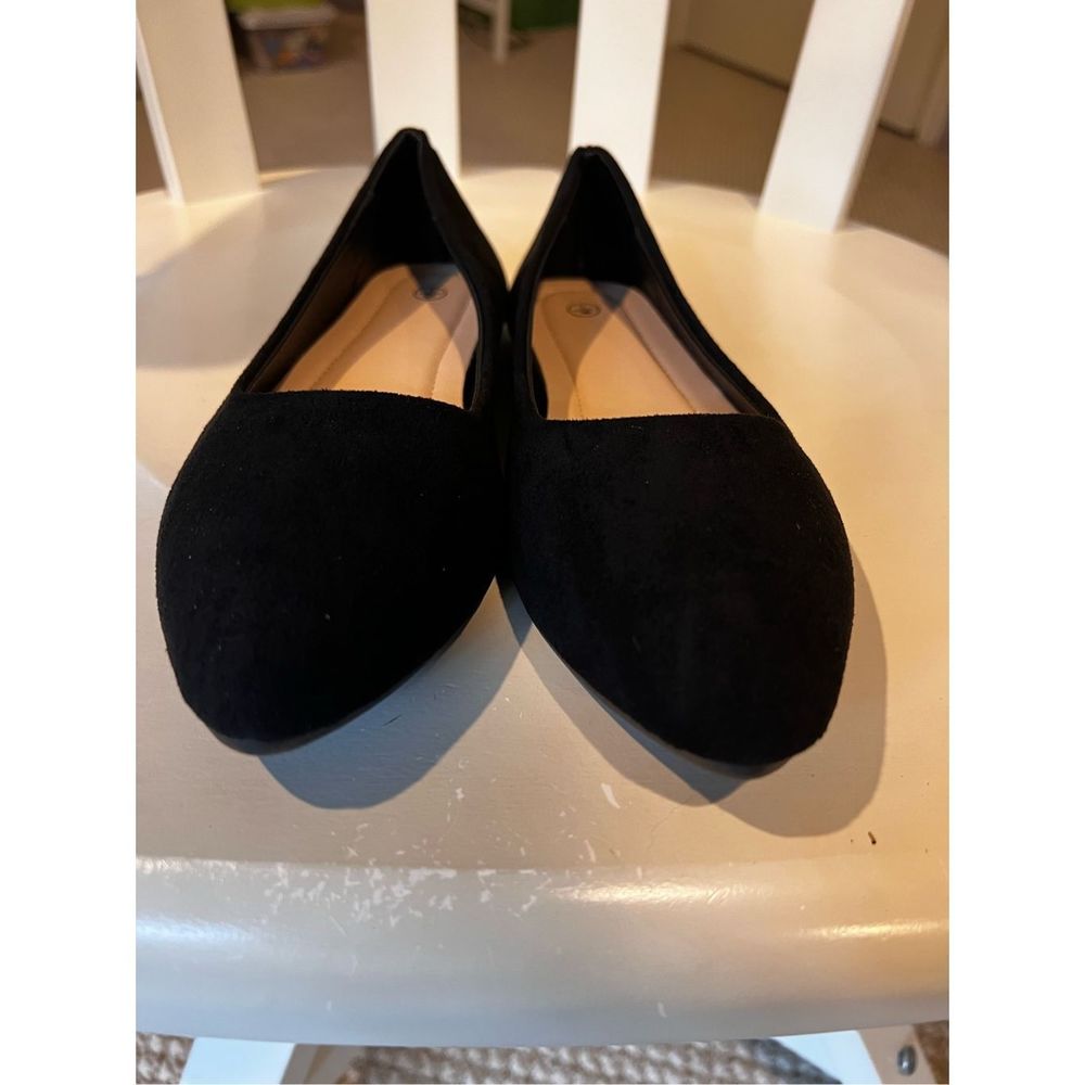 NWT Black Velvet Ballet Pointed Toe Flats Comfortable Shoes